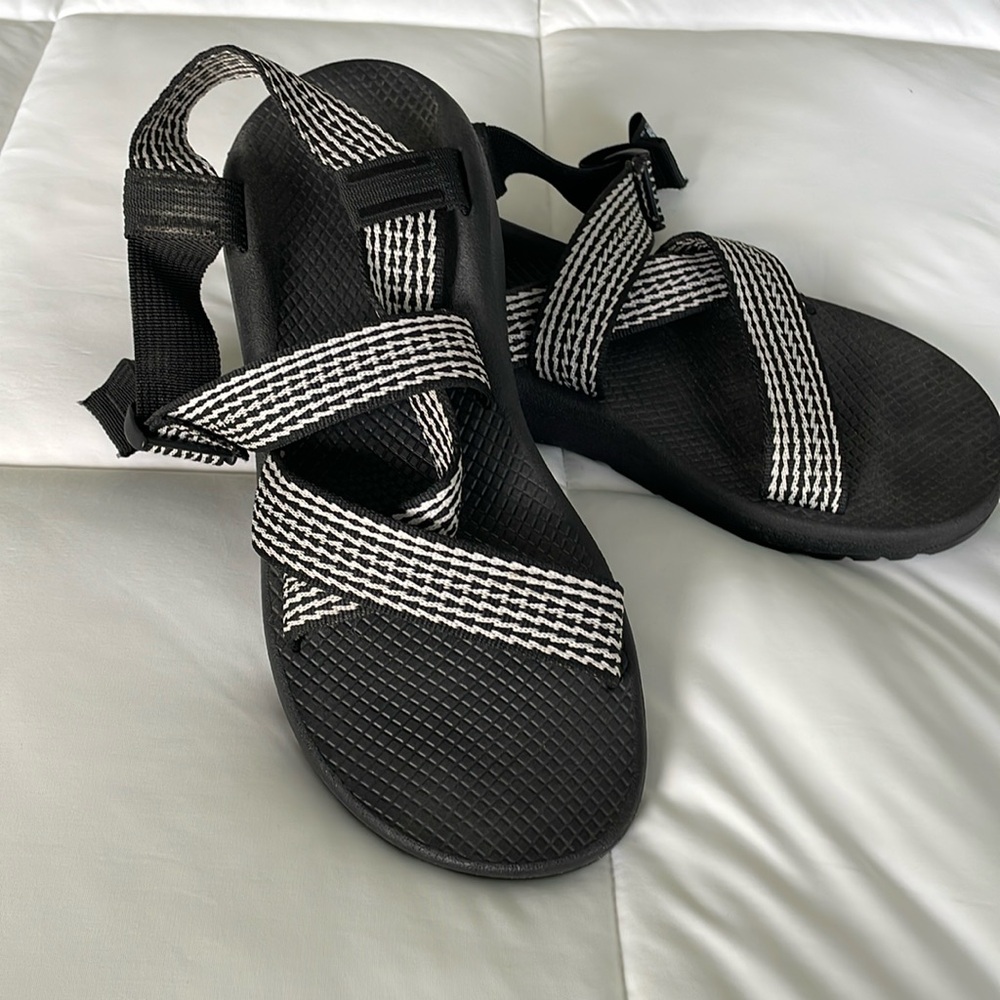 Chacos mega zcloud women’s